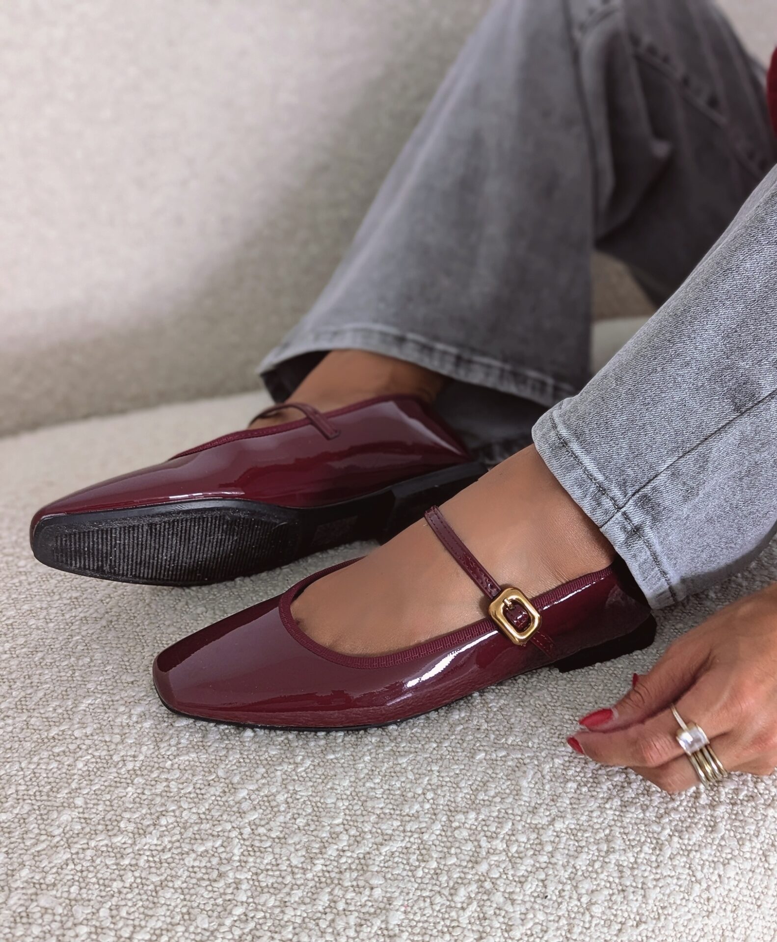 Ballerina MILA – glossy bordeaux